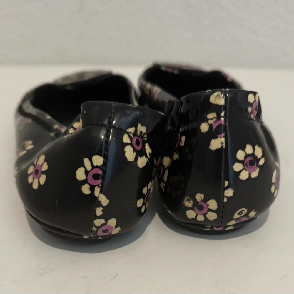 TORY BURCH Minnie Travel Logo Ballet Flats Black Pink Stamped Floral Size 6